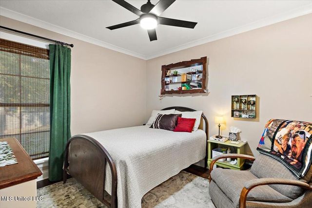 902 Timberton Drive, Pearl, MS 39208