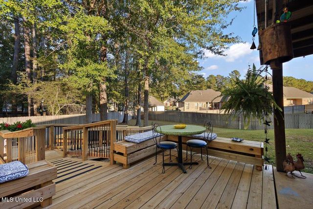 902 Timberton Drive, Pearl, MS 39208