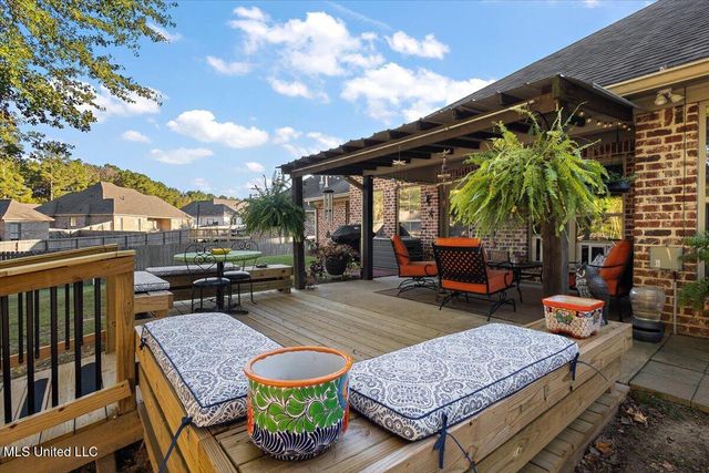 902 Timberton Drive, Pearl, MS 39208