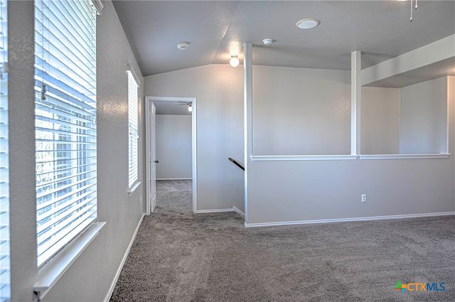 1011 Sugar Brook Drive, Temple, TX 76502