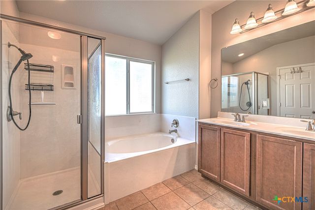 1011 Sugar Brook Drive, Temple, TX 76502