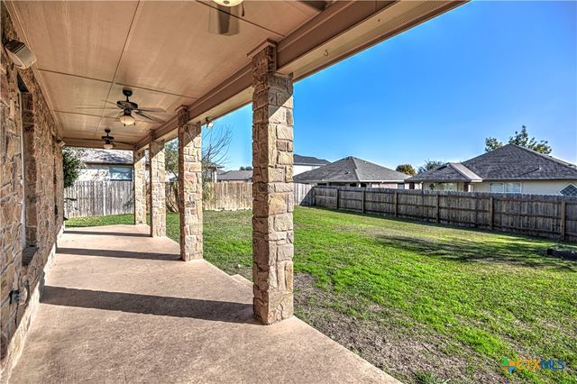1011 Sugar Brook Drive, Temple, TX 76502