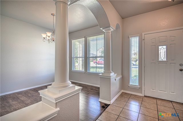 1011 Sugar Brook Drive, Temple, TX 76502