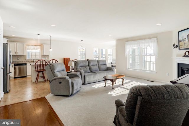 79 PLEASANT RD, Gordonville, PA 17529