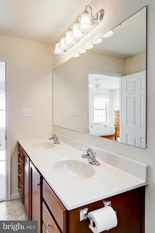 79 PLEASANT RD, Gordonville, PA 17529