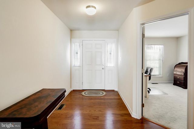 79 PLEASANT RD, Gordonville, PA 17529