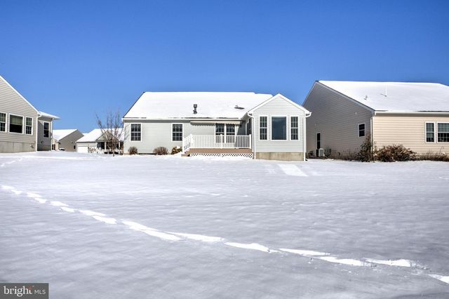 79 PLEASANT RD, Gordonville, PA 17529