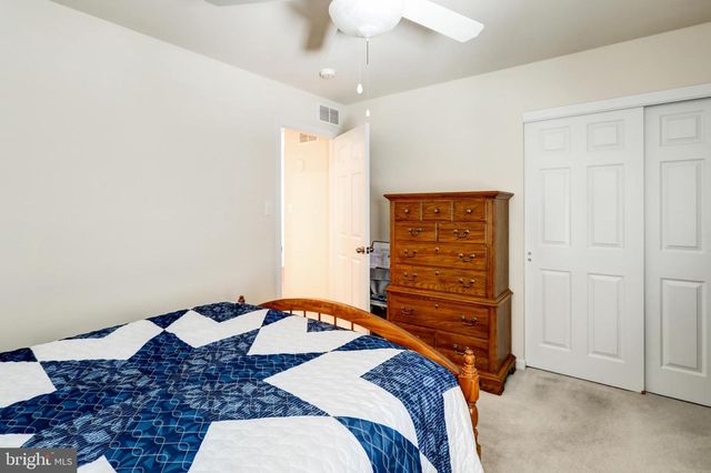 79 PLEASANT RD, Gordonville, PA 17529