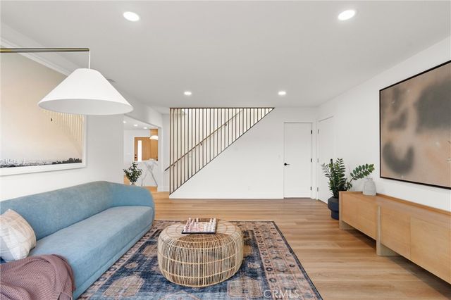 20642 Goshawk Lane, Huntington Beach, CA 92646