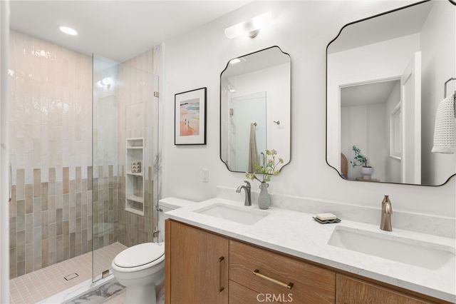 20642 Goshawk Lane, Huntington Beach, CA 92646