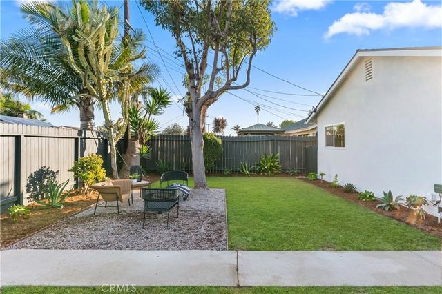 20642 Goshawk Lane, Huntington Beach, CA 92646