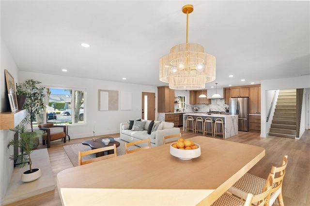 20642 Goshawk Lane, Huntington Beach, CA 92646