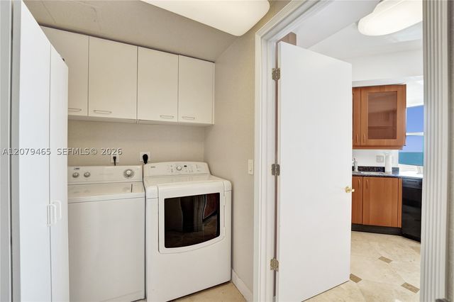 2100 N Ocean Blvd 18B, Fort Lauderdale, FL 33305