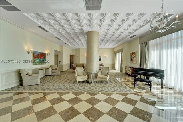 2100 N Ocean Blvd 18B, Fort Lauderdale, FL 33305