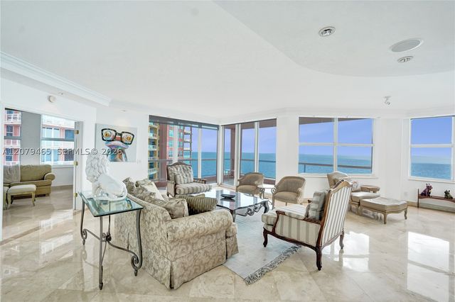 2100 N Ocean Blvd 18B, Fort Lauderdale, FL 33305