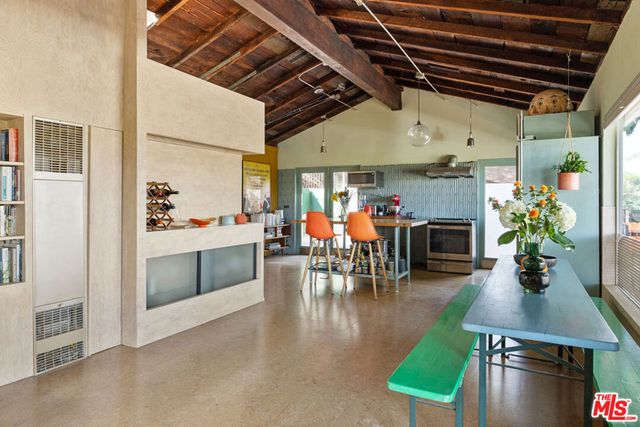 238 Furness Avenue, Los Angeles, CA 90042