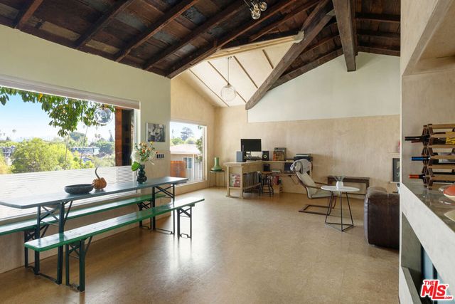 238 Furness Avenue, Los Angeles, CA 90042