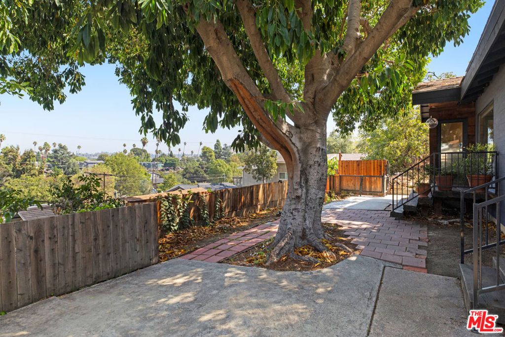 238 Furness Avenue, Los Angeles, CA 90042 — photo 3