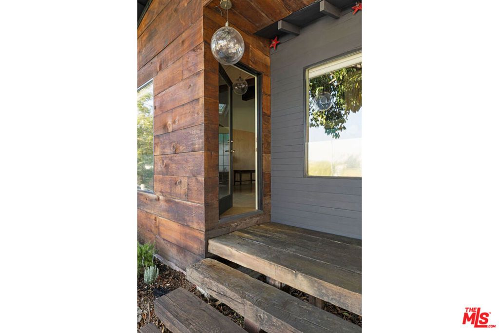 238 Furness Avenue, Los Angeles, CA 90042 — photo 4