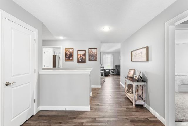 1604 Cobble Hill Drive, Osceola, IN 46561