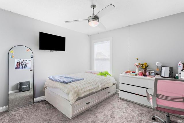 1604 Cobble Hill Drive, Osceola, IN 46561