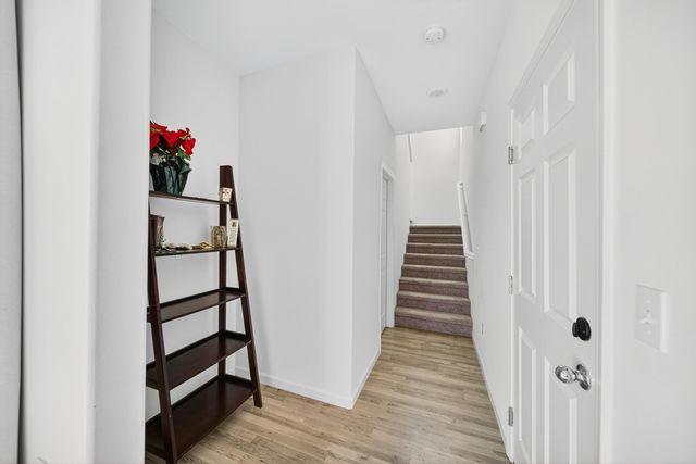 3219 E Mary Avenue, Visalia, CA 93292