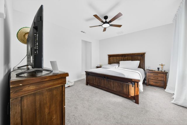 3219 E Mary Avenue, Visalia, CA 93292