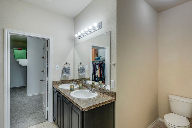 616 Cameron Way, Azle, TX 76020