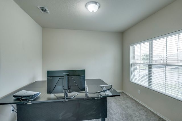 616 Cameron Way, Azle, TX 76020