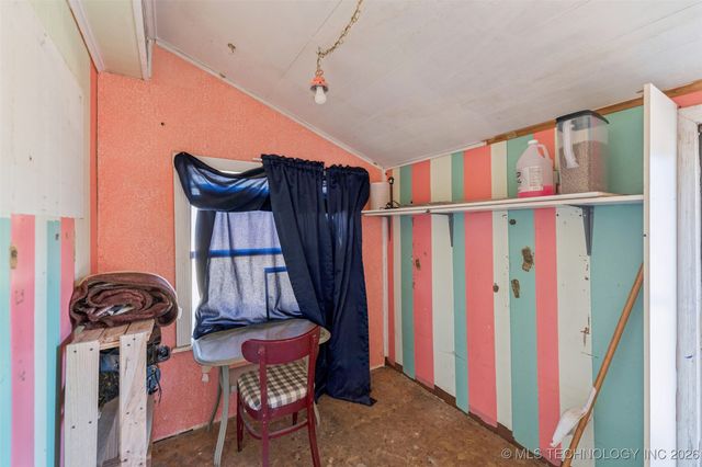 438139 E 360, Big Cabin, OK 74332