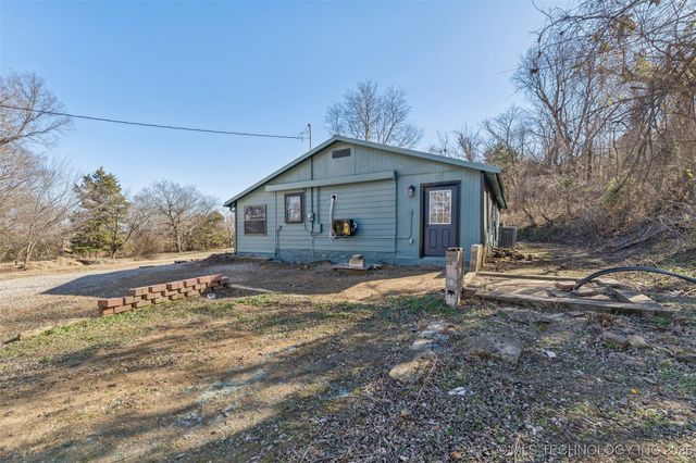 438139 E 360, Big Cabin, OK 74332