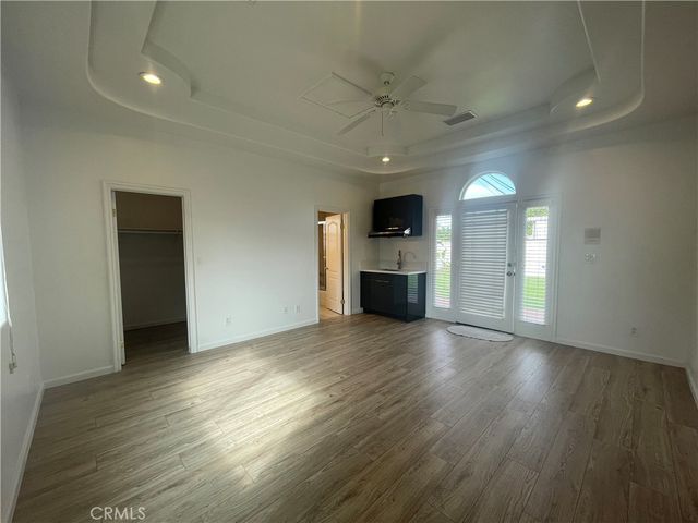 9457 Gotham, Downey, CA 90241