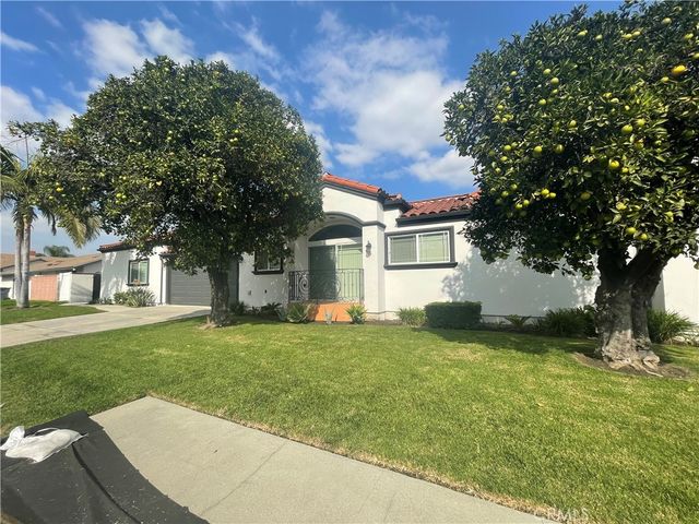 9457 Gotham, Downey, CA 90241