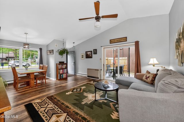 85 Wake Robin Road, Ballston Spa, NY 12020
