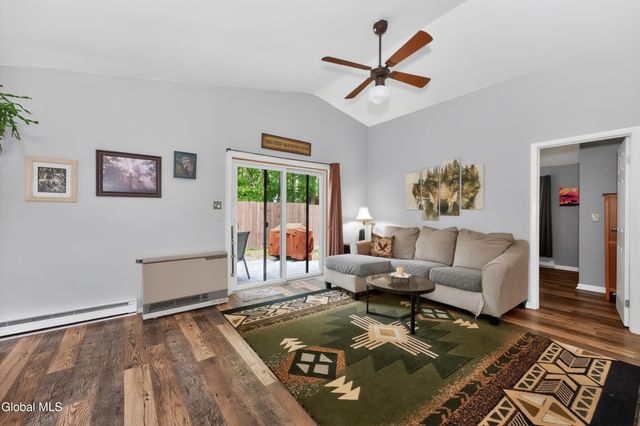 85 Wake Robin Road, Ballston Spa, NY 12020