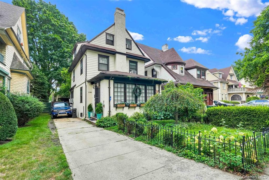84-44 118th Street, Kew Gardens, NY 11415 — photo 2