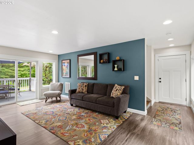 541 Se PARK Dr, Gresham, OR 97080