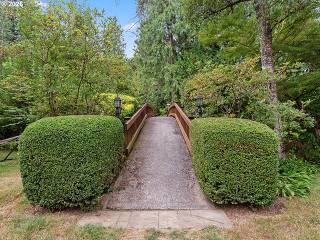 541 Se PARK Dr, Gresham, OR 97080