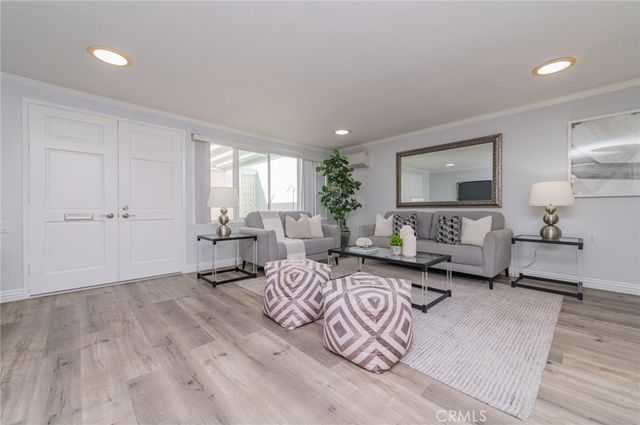 319 Avenida Carmel B, Laguna Woods, CA 92637