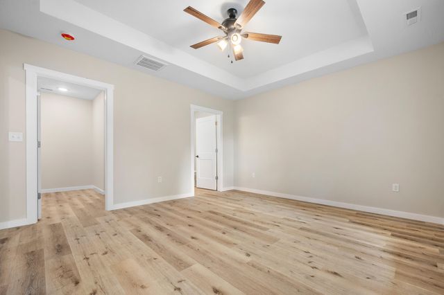 615 W Olive Street, Bolivar, MO 65613