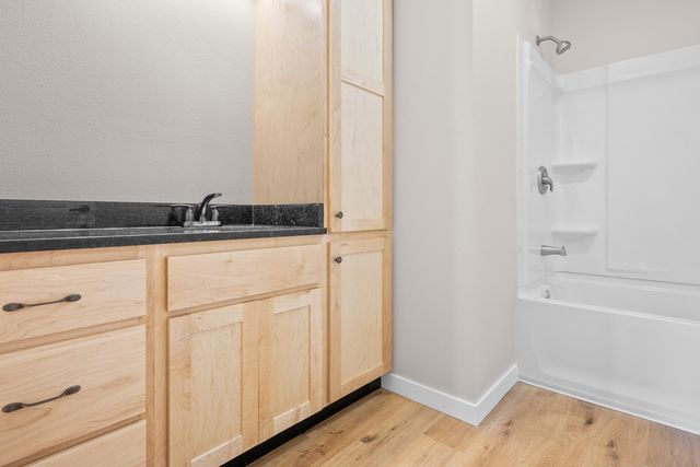 615 W Olive Street, Bolivar, MO 65613