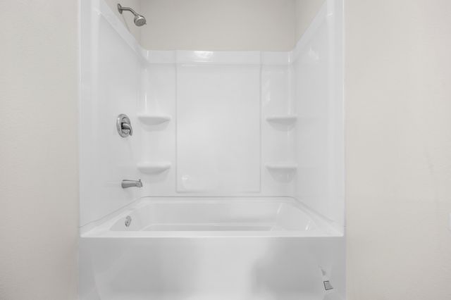 615 W Olive Street, Bolivar, MO 65613