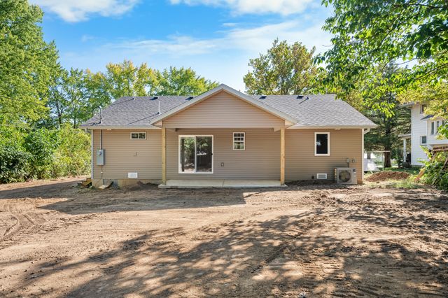 615 W Olive Street, Bolivar, MO 65613