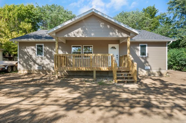 615 W Olive Street, Bolivar, MO 65613