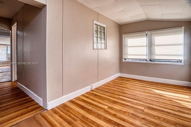 3438 SW 2nd St 3438, Miami, FL 33135