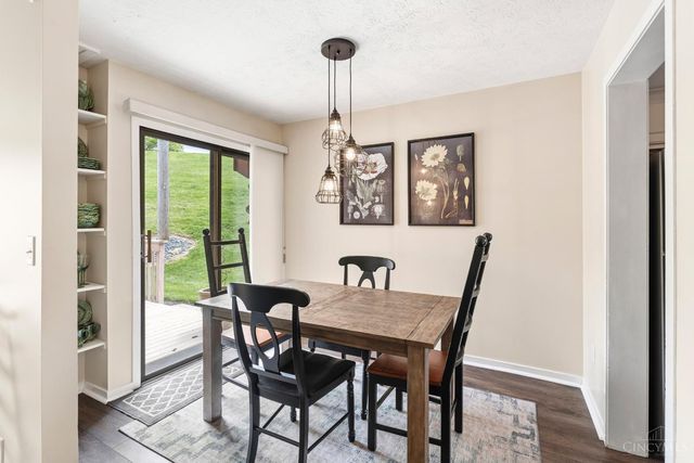 8318 Whisper Way, West Chester, OH 45069