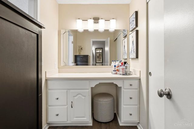 8318 Whisper Way, West Chester, OH 45069