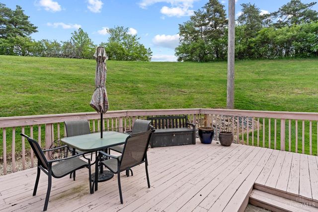 8318 Whisper Way, West Chester, OH 45069