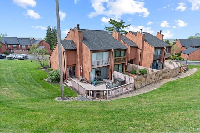 8318 Whisper Way, West Chester, OH 45069