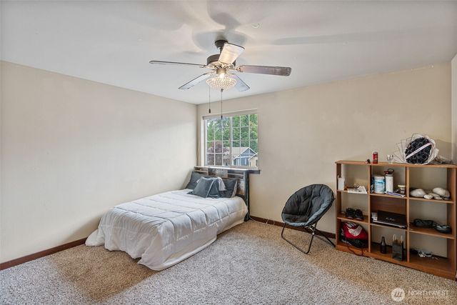 4041 61st Court SW, Olympia, WA 98512